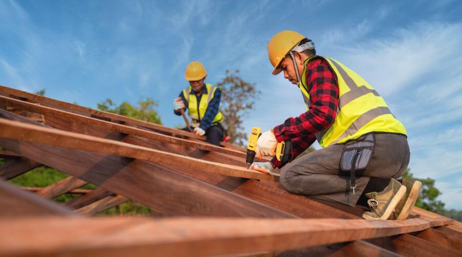 Professional Flat Roofing Installation services in Pleasant Prairie, WI